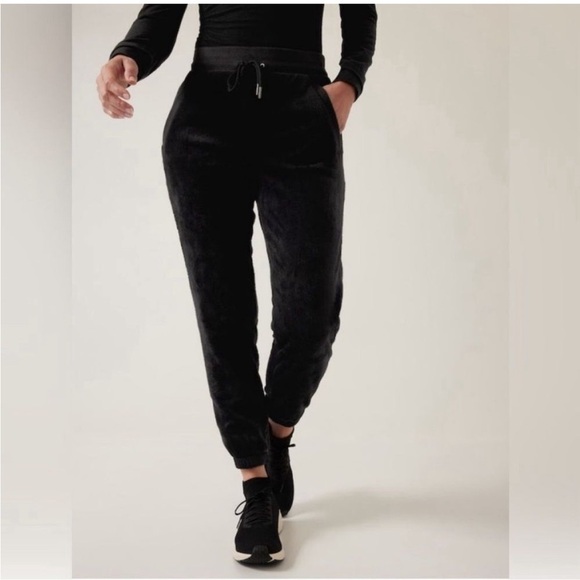 Athleta Cozy Karma Recover Jogger Black - Picture 2 of 16